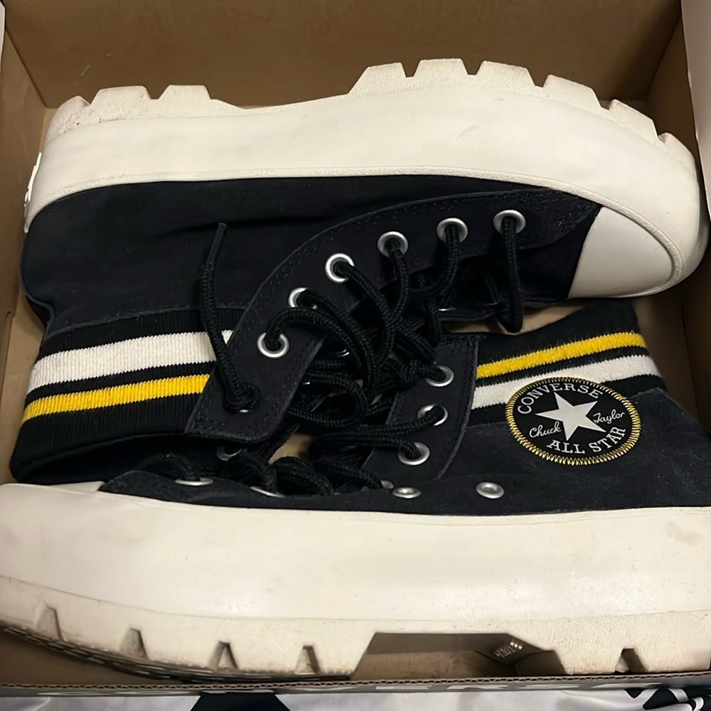 Lugged platform converse boot!